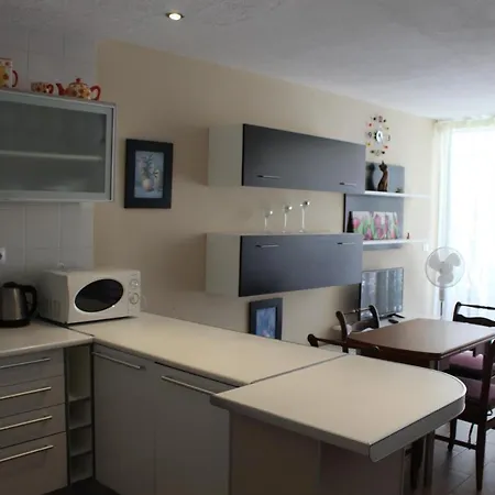 Apartamento апартамент с 1-спальней в Callao Salvaje